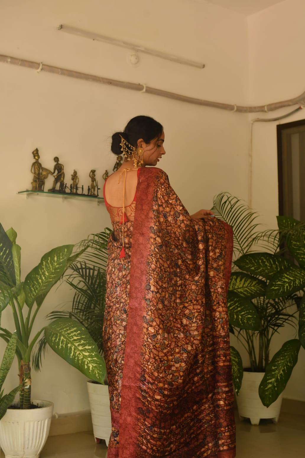 Ethereal Bloom – Chhattisgarh Handwoven Printed Tussar Silk Blend Saree