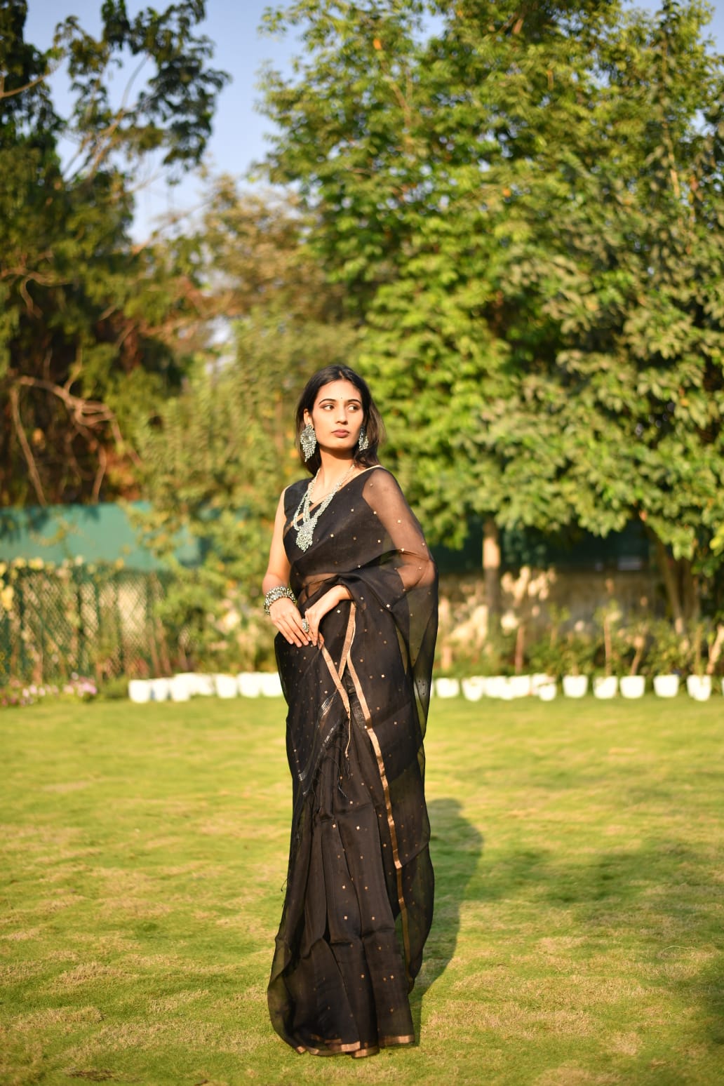 SOLD Noir Mystique – Bengal Pure Muslin Silk Saree with Silk Mark in Black