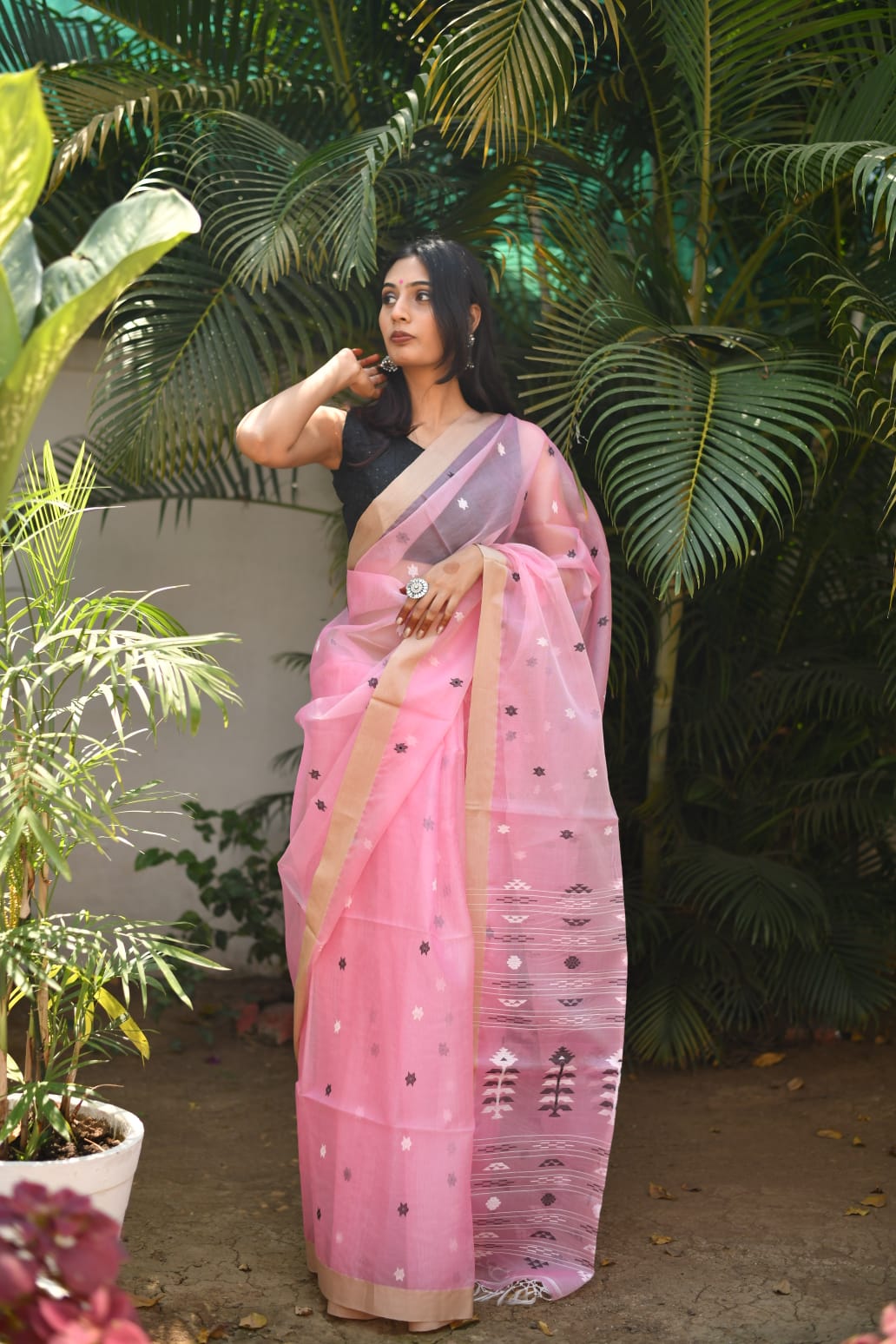 Sibari Splendor – Bengal Original Matka Silk Saree with Jamdani Pallu and Silk Mark