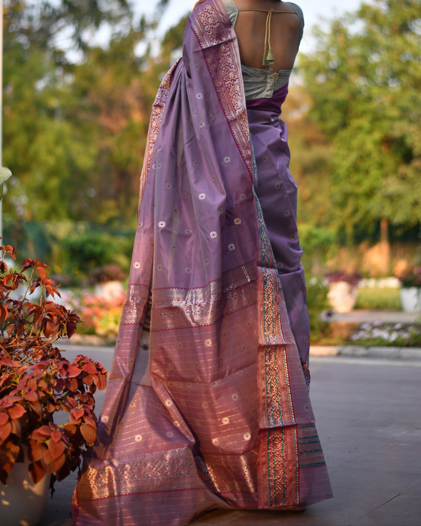 Heritage Hues –  Pure Handwoven Silk Cotton Chanderi Saree with Unstitched Blouse & Handloom Tag
