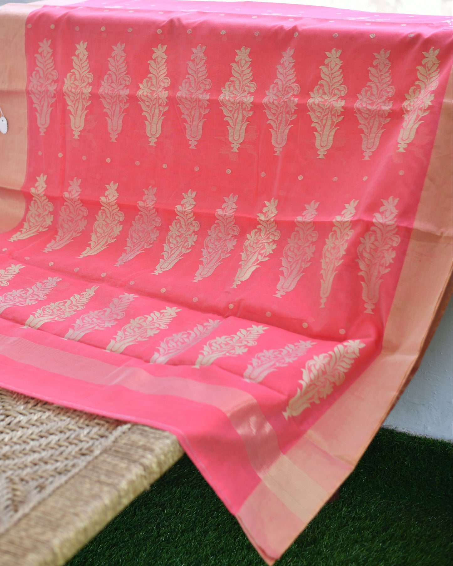 Peach Perfection – Pure Handwoven Silk Cotton Chanderi Saree with Blouse & Handloom Tag