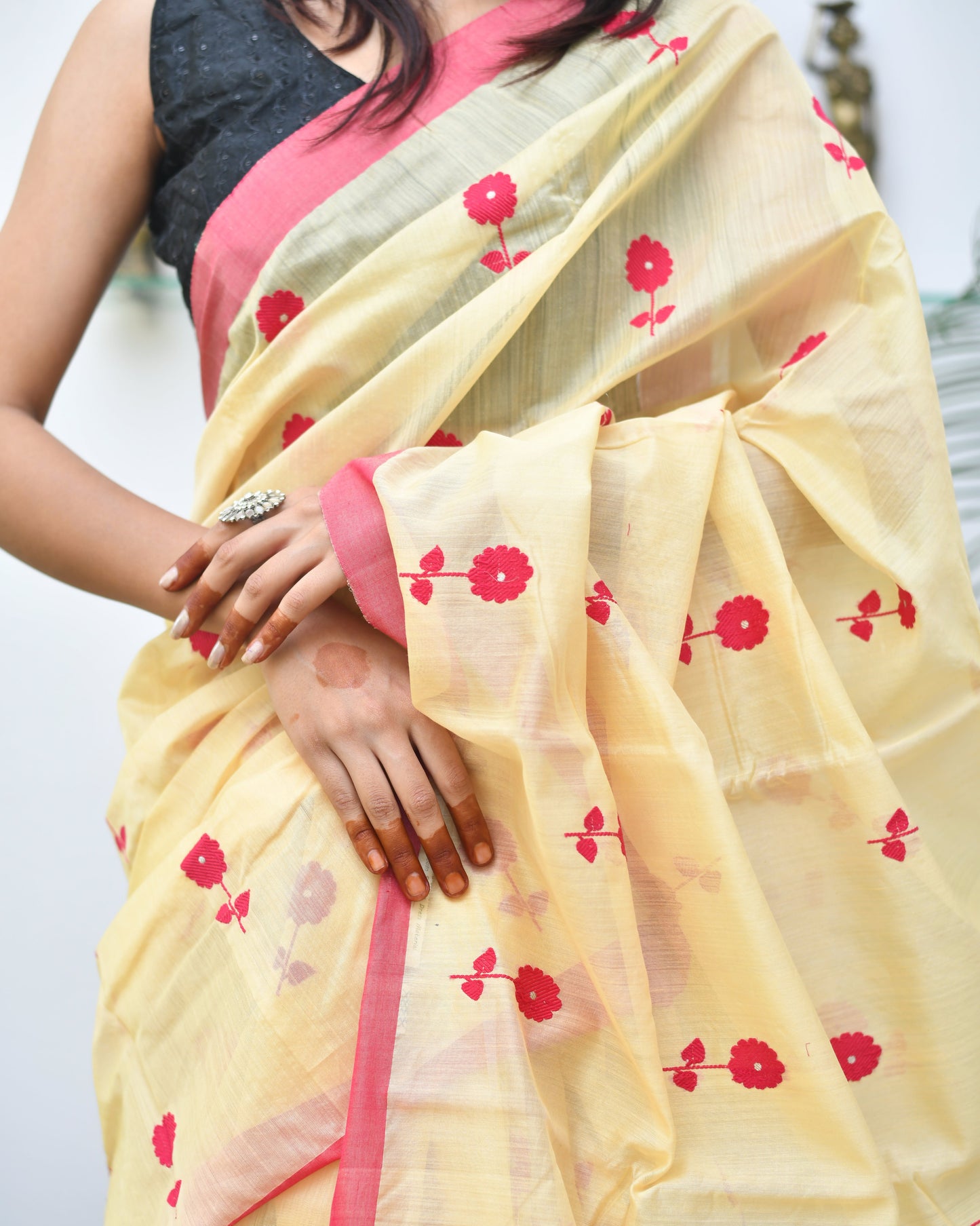 Marigold Muse – Yellow Handwoven Pure Silk Cotton Chanderi Saree with Blouse & Handloom Tag