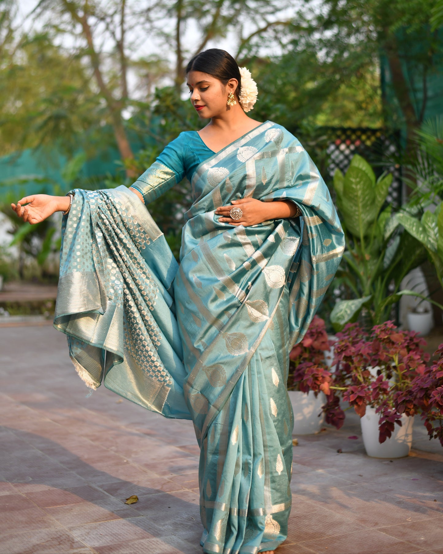 Silken Serenity – Elegant Banarasi Weave in Cotton Silk