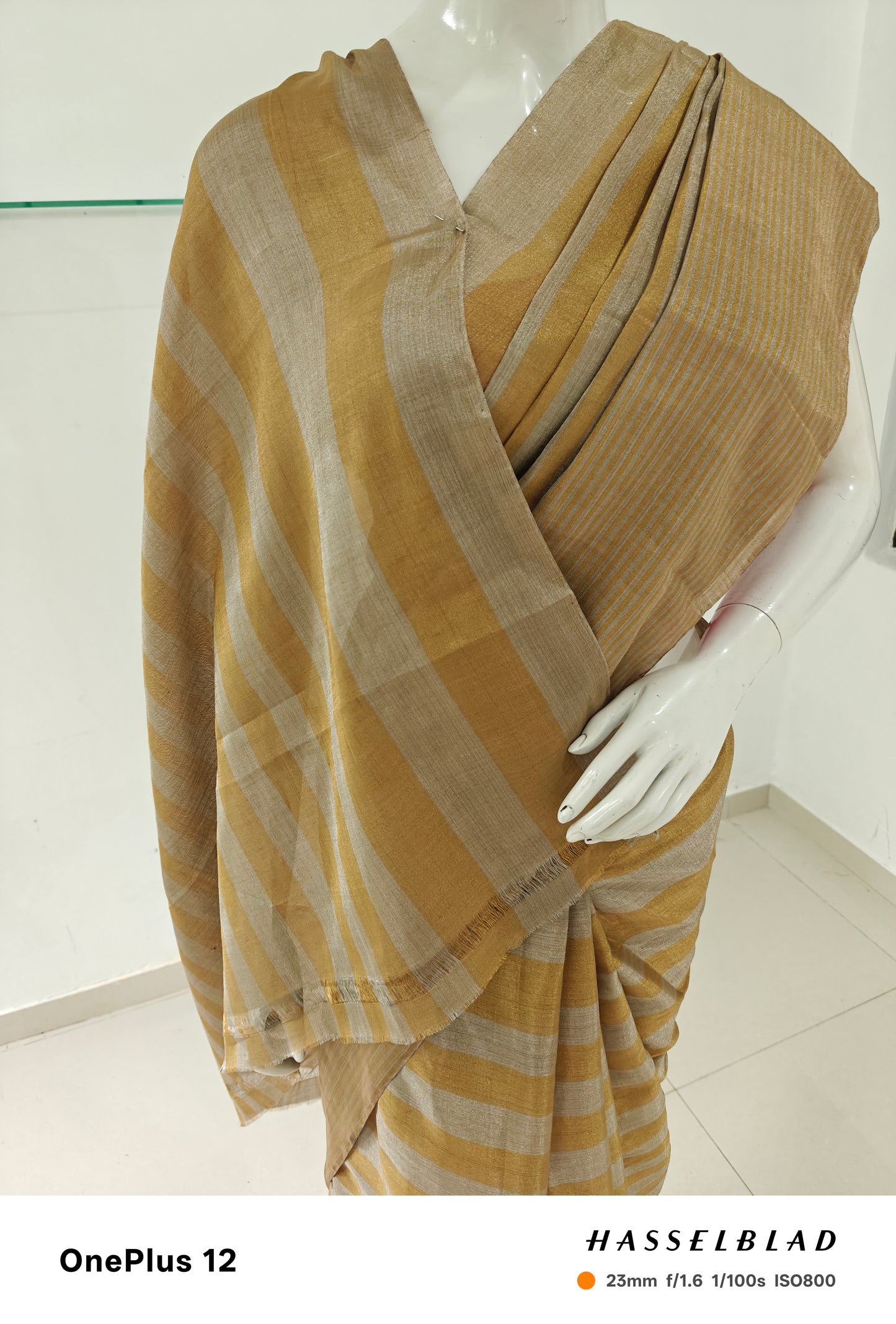 Golden Glow – Pure Handwoven Satin Chanderi Saree with Handloom Tag