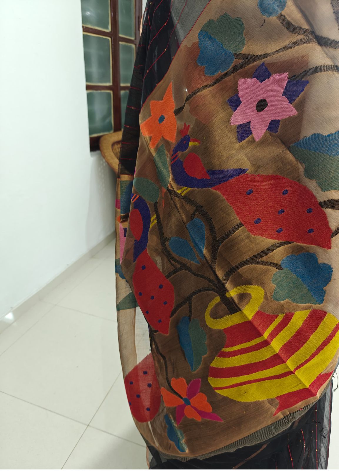 Divine Harmony – Bengal Pure Muslin Saree with Paithani Pallu and Jamdani Design with Handloom Mark