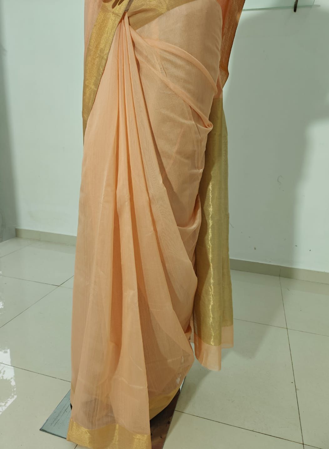 Sunlit Grace – Pure Handwoven Light Orange Silk Cotton Chanderi Saree with Unstitched Blouse & Handloom Tag