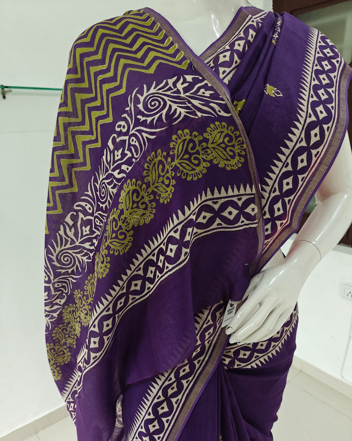 Royal Bloom – Pure Handwoven Violet Chanderi Silk Cotton Saree with Blouse & Handloom Tag