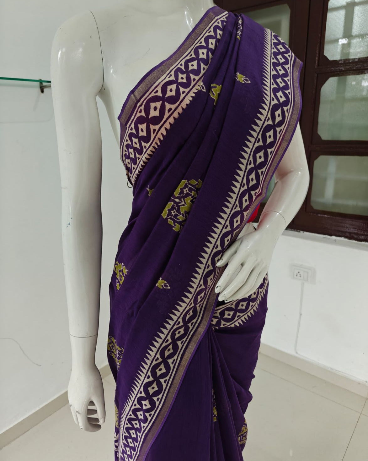 Royal Bloom – Pure Handwoven Violet Chanderi Silk Cotton Saree with Blouse & Handloom Tag