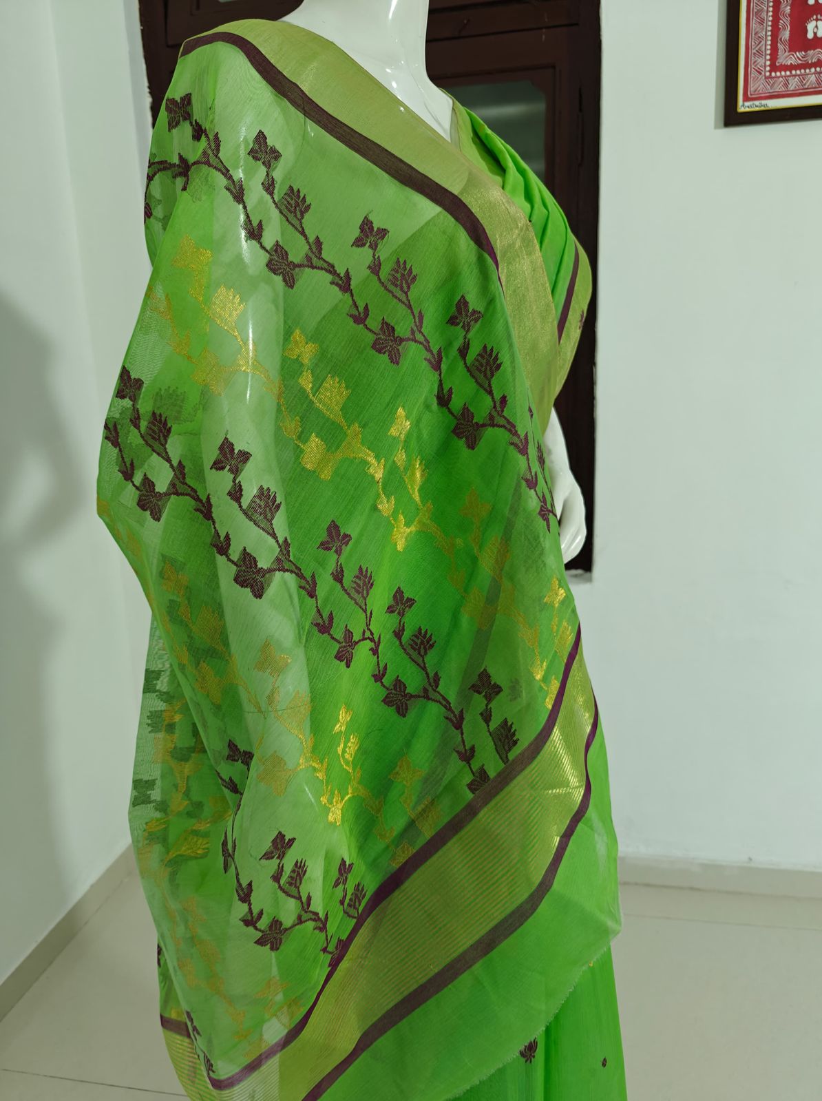 Emerald Weave – Green Pure Handwoven Chanderi Silk Cotton Saree with Blouse & Handloom Tag