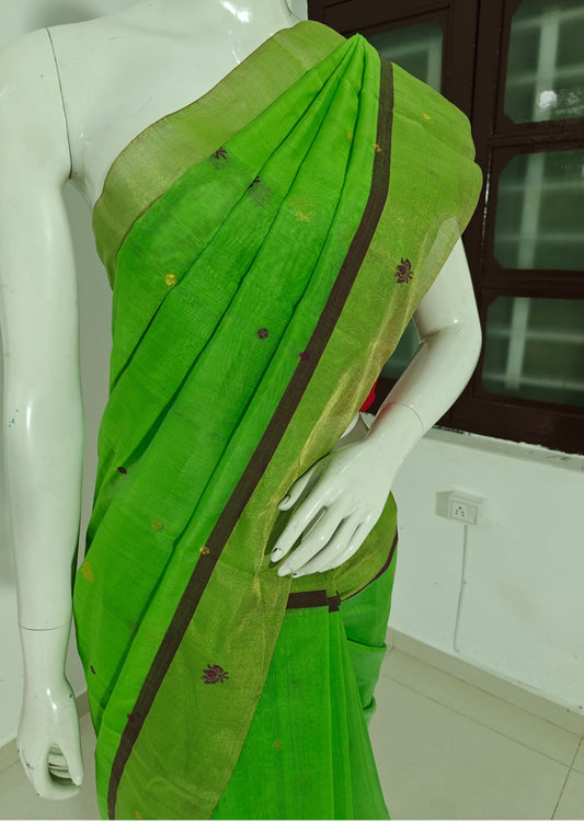 Emerald Weave – Green Pure Handwoven Chanderi Silk Cotton Saree with Blouse & Handloom Tag
