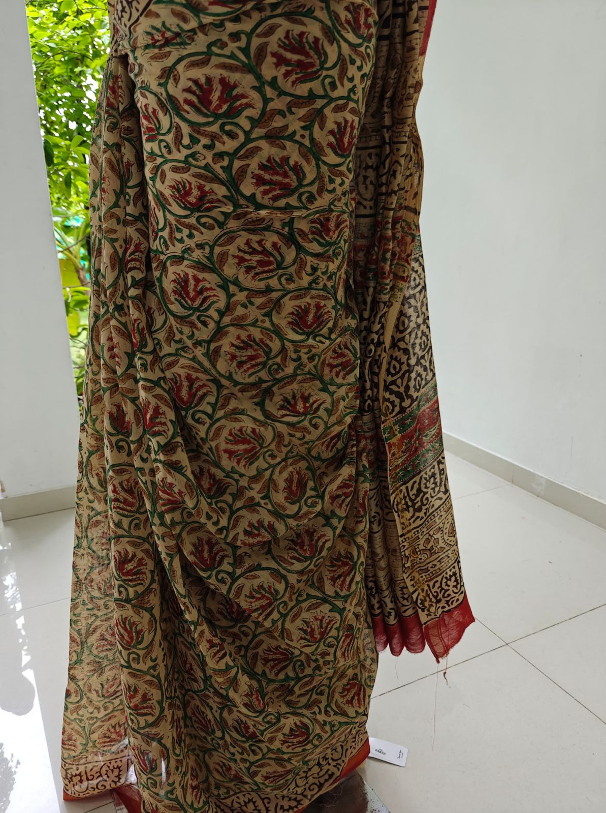 Ethereal Weave – Pure Handwoven Silk Cotton Chanderi Saree with Unstitched Blouse & Handloom Tag