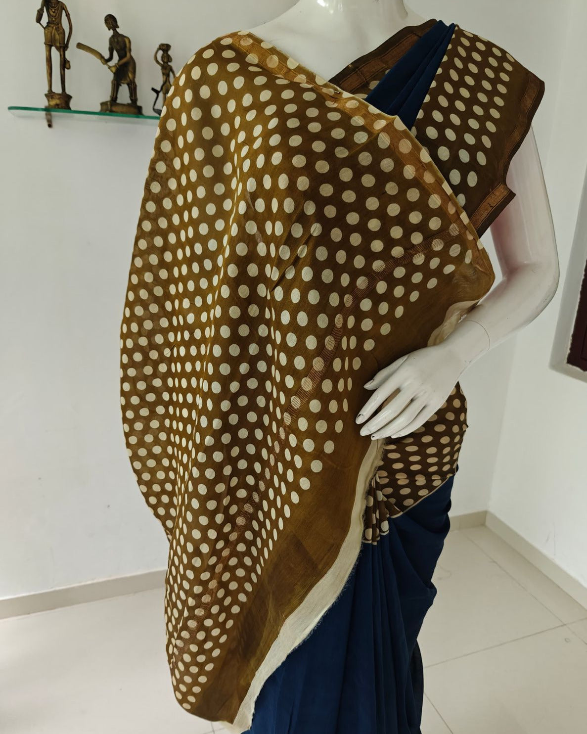 Blue Breeze – Pure Handwoven Silk Cotton Chanderi Saree with Polka Dots, Unstitched Blouse & Handloom Tag