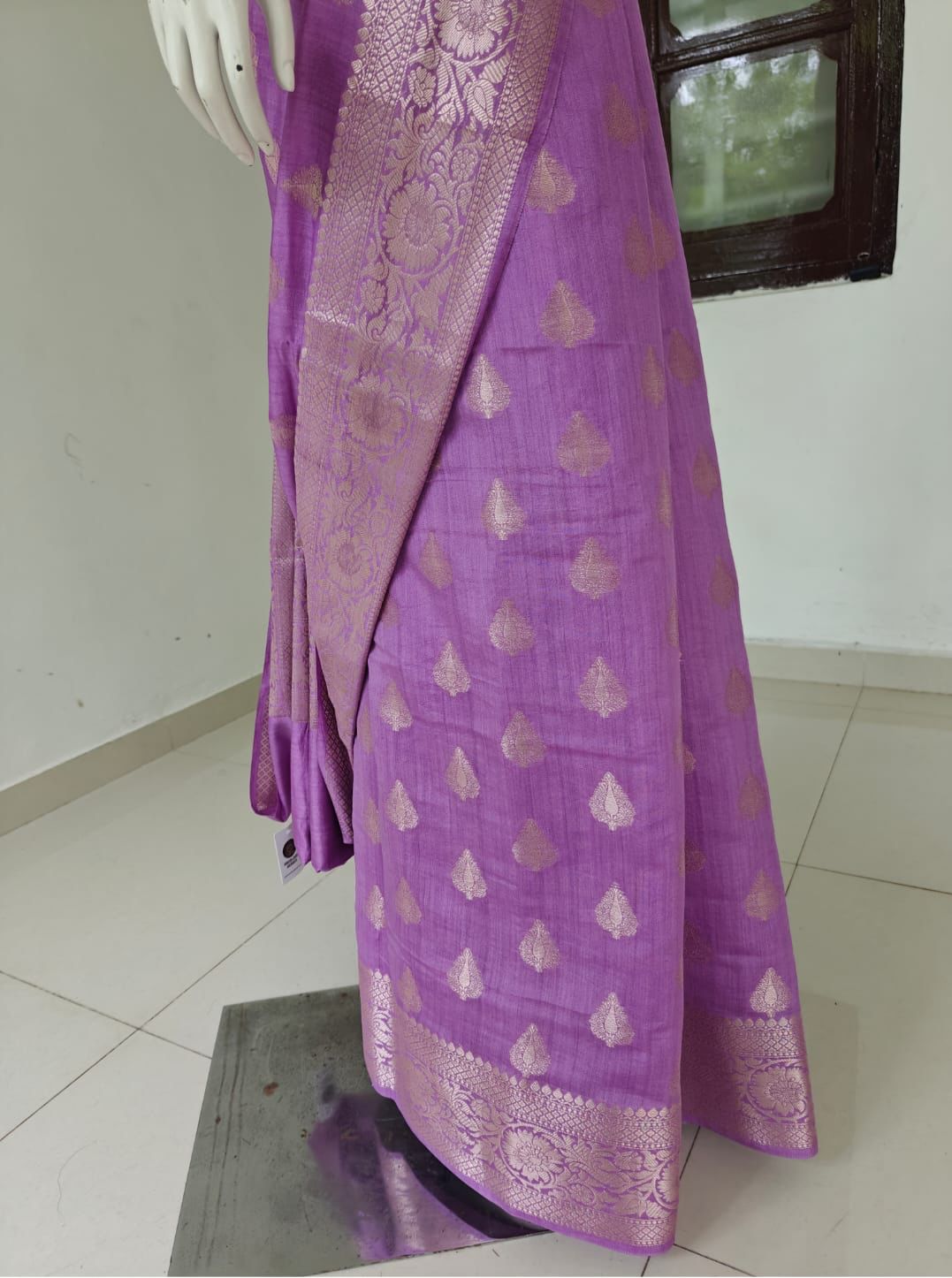 Royal Purple Pure Banarasi Chinia Silk Saree with Blouse & Silk Mark Tag