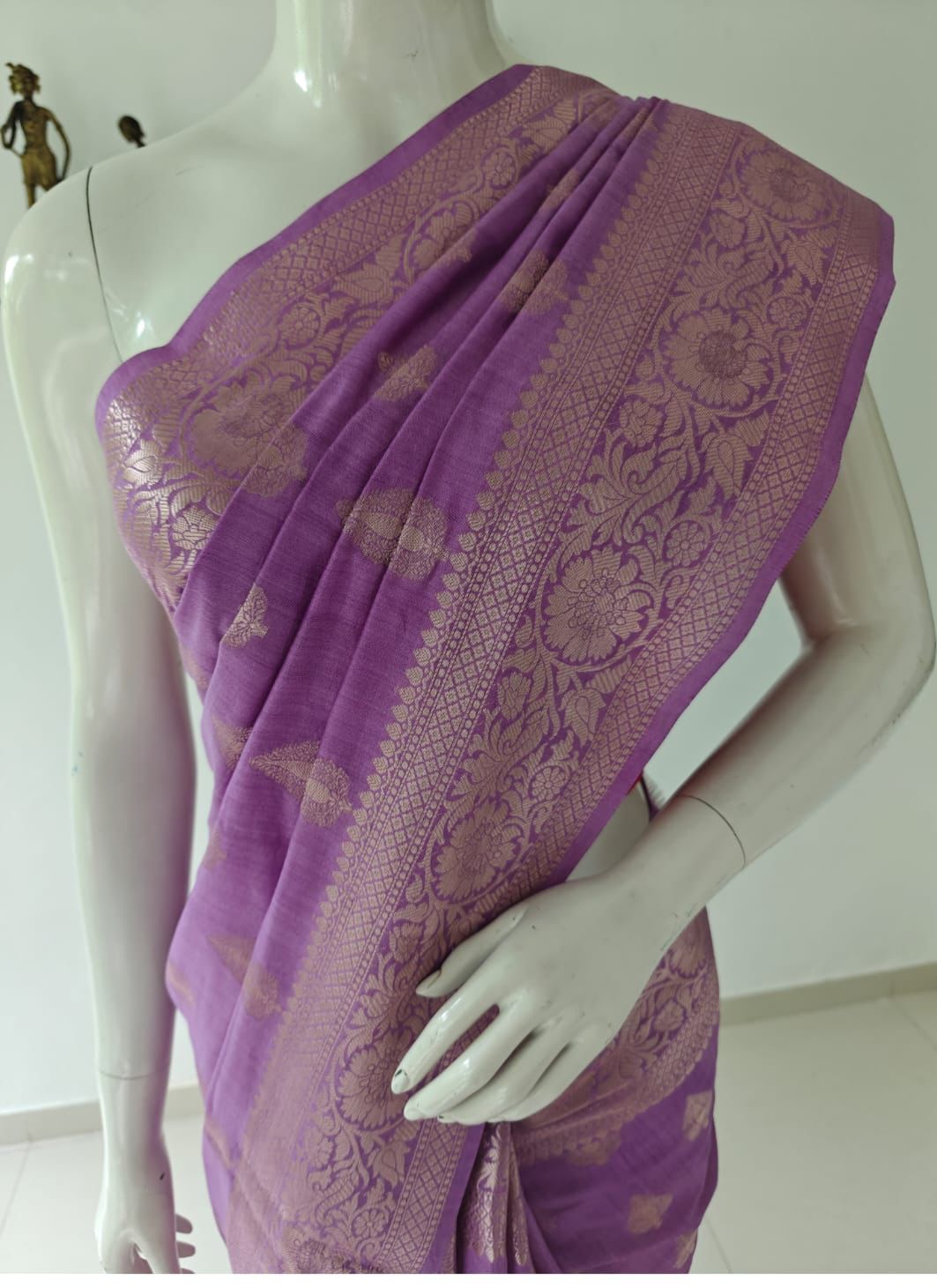 Royal Purple Pure Banarasi Chinia Silk Saree with Blouse & Silk Mark Tag