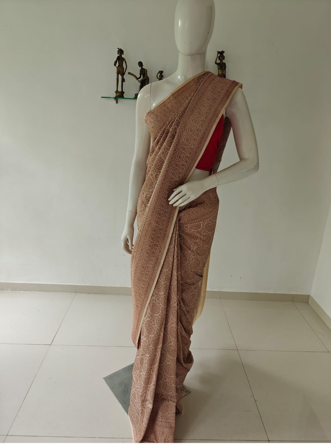 Exquisite Pure Banarasi Katan Silk Saree with Blouse & Silk Mark Tag