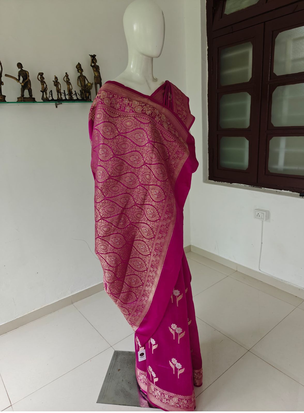 Grace Woven – Pure Banarasi Silk Saree with Blouse & Silk Mark Tag