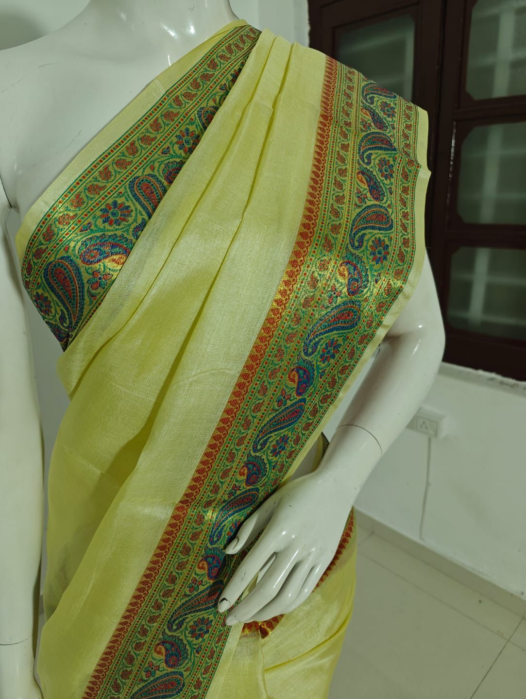 Exquisite Banarasi Tasar Silk Saree with Blouse & Silk Mark Tag