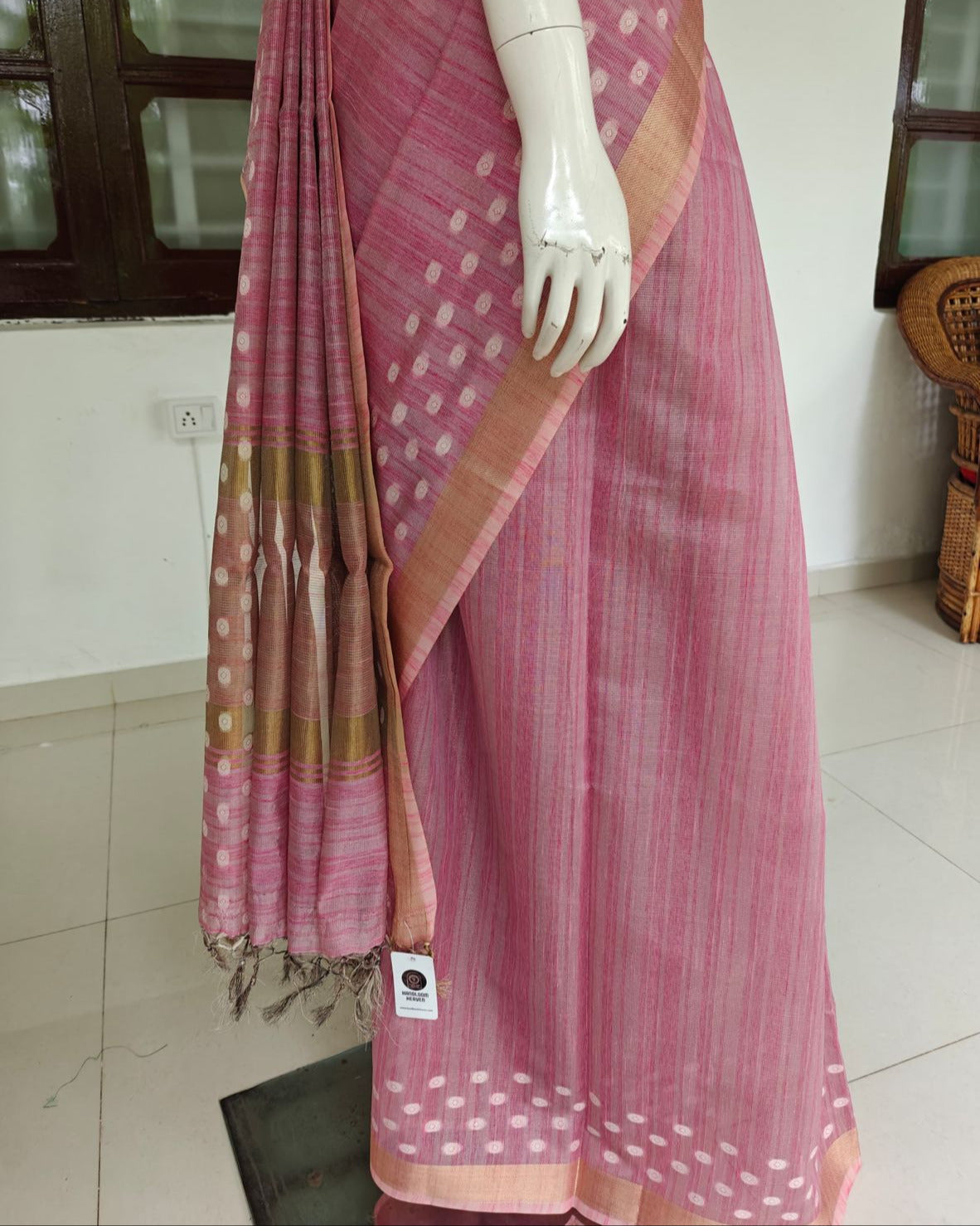 Charming Banarasi Cotton Saree with Blouse – Effortless Elegance