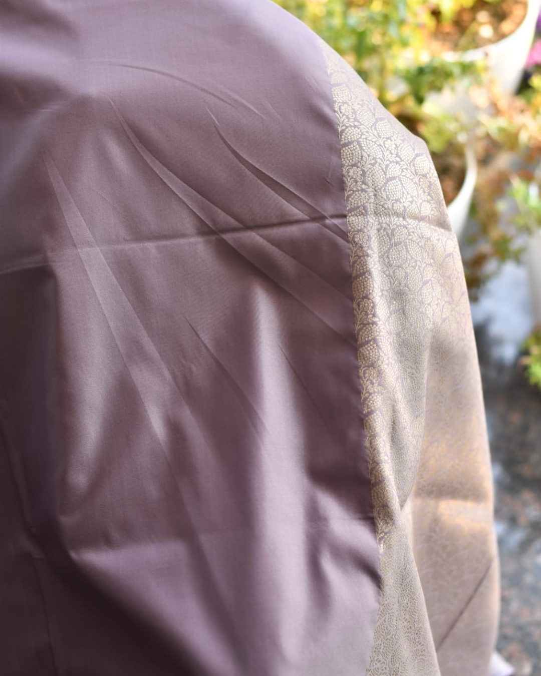 Weaves of Wonder: Banarasi Cotton Silk Elegance