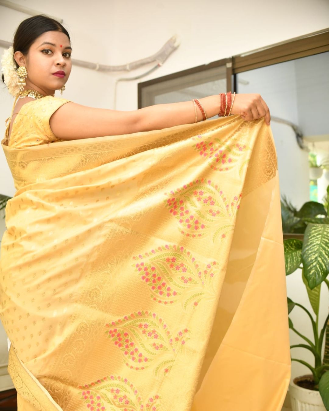 Banarasi Silk Cotton Saree with Blouse – Elegant & Light