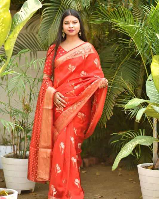 Pure Banarasi Chinia Silk Saree with Blouse Piece & Silk Mark Certified