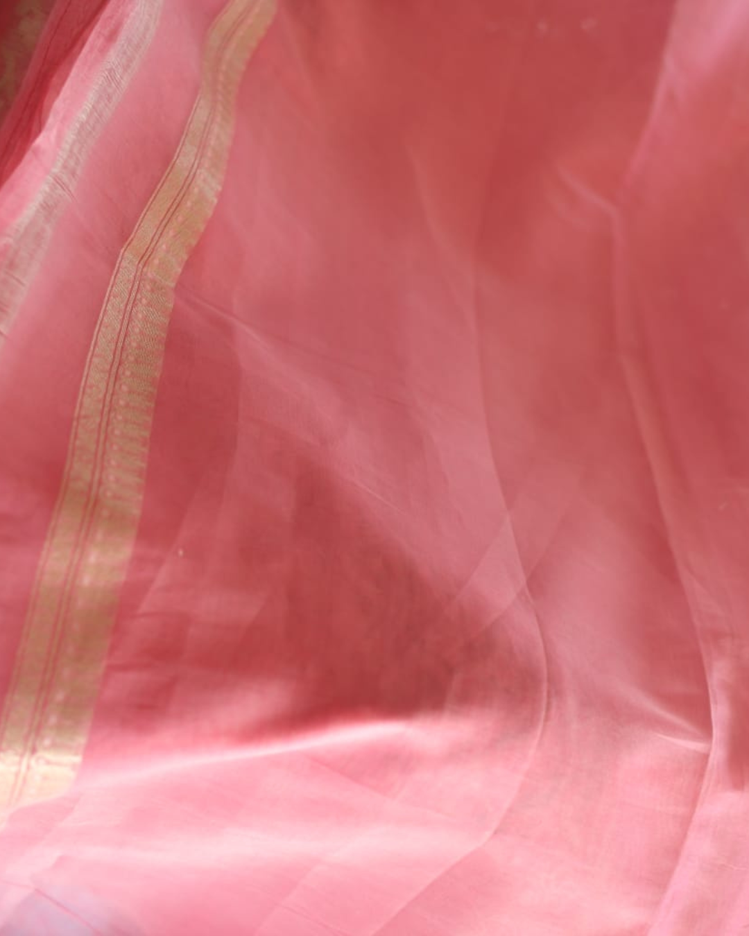 Elegant Baby Pink Banarasi Cotton Saree with Blouse – A Soft Touch of Tradition